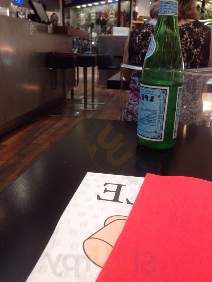 Le Carre V.I.P