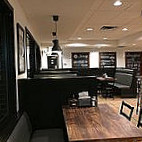 Majors Family Restaurant inside