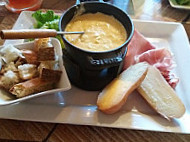 Les Copains d'Abord food