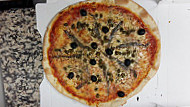 Pizza Marina food