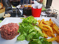 Au Jardin Des Halles food