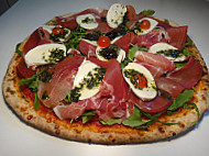 Pizza Lolorico food