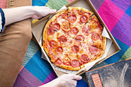 Blaze Pizza food