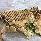 Lazeez Shawarma food