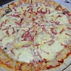 Pollos Jeffrey Atenas Mia Pizza food