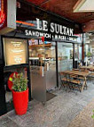 Le Sultan inside