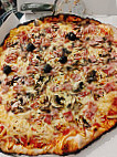 Pizza Bella food