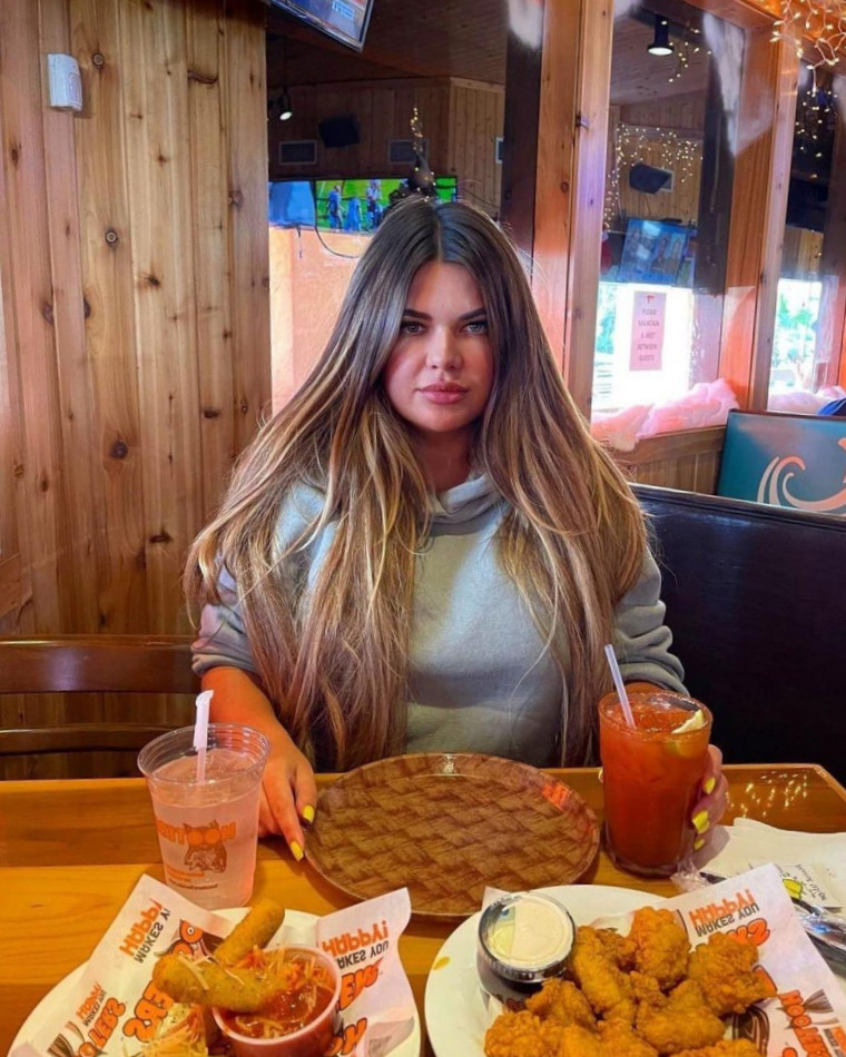 Hooters Joliet