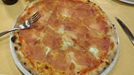 Pizza Iella food