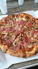 Pizza Carloni food