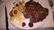 Morris's Steakhouse food