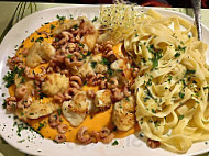 Zweite Heimat food