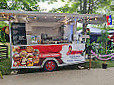 La Choukoun Food Truck outside