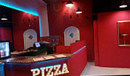 Titu's Pizza inside