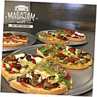 Macadam Pizza food