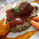 L'Auberge du Laurier inside