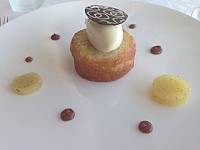 Les Trois Dômes food