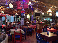 Karlitos Cantina food