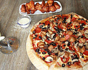 Pizza World food