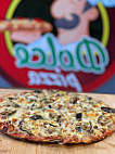 Dolce Pizza food