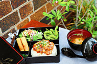 Bistro on Cinders food