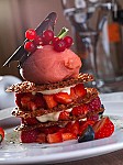 La Petite Maison food