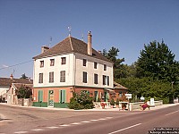 Auberge des Alouettes outside