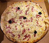 Cigales Pizza food