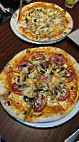 Pizzeria Trattoria da Peppino food