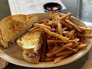 Scuttlebutt Brewing Company food