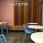 Berryme Frozen Yogurt inside