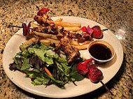 Buffalo Bill's Tavern food