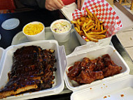 Horn Dawgs Smokin BBQ food