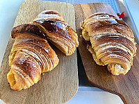 O Melhor Croissant Da Minha Rua inside