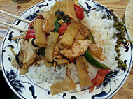 Laos Thai Cafe food