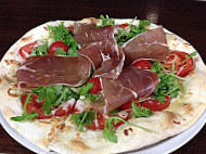 La Gioconda Pizzaria & Trattoria food