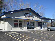 Abbott's Frozen Custard outside