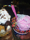 Baskin-robbins food