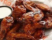 Hooters food