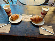 La Madeleine French Bakery Cafe food