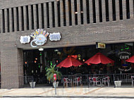 Bouray's Pho Grill food