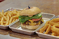 Moonie's Burger House food