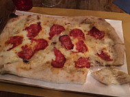 Manitoba Pizzeria food