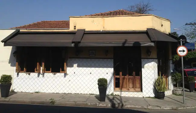 restaurant image