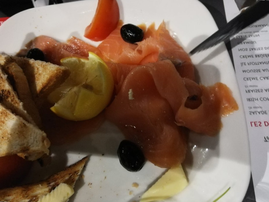 Le Grillon