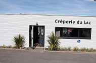 Creperie du Lac outside