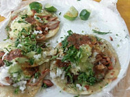 Las Gueras Taqueria food