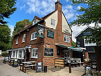 Three Horseshoes outside