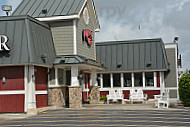 Red Lobster outside