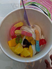 Yogurtland food